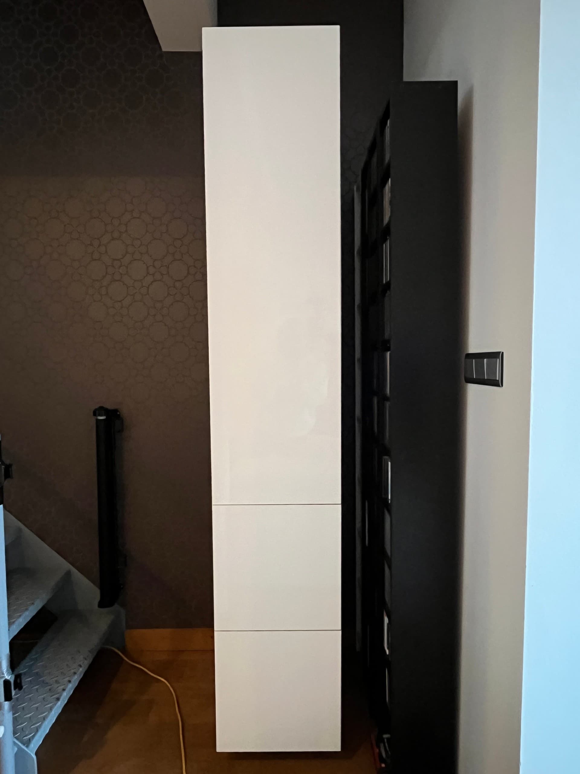 METOD / MAXIMERA hoge kast&plank/4 lade/deur/2 front, wit/Ringhult wit, 40x60x220 cm