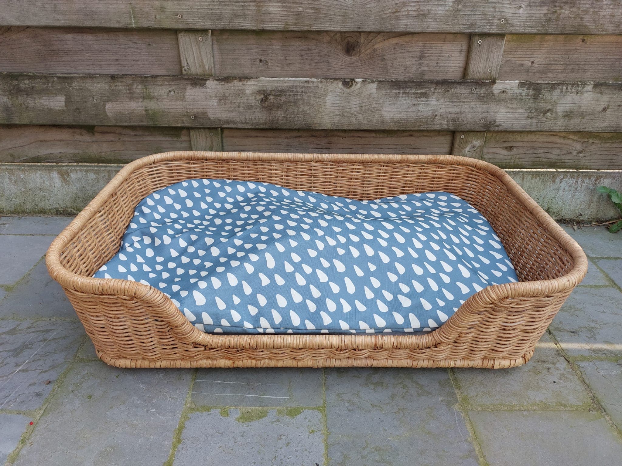 UTSÅDD hondenbed, rotan, 80x50x20 cm